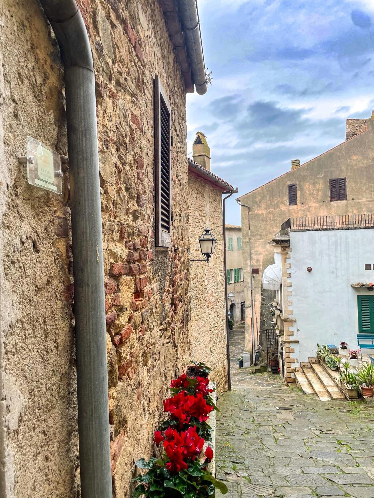 Casa Vacanze La Casa Di Nonna Libia Vicino Saturnia Montemerano Kültér fotó